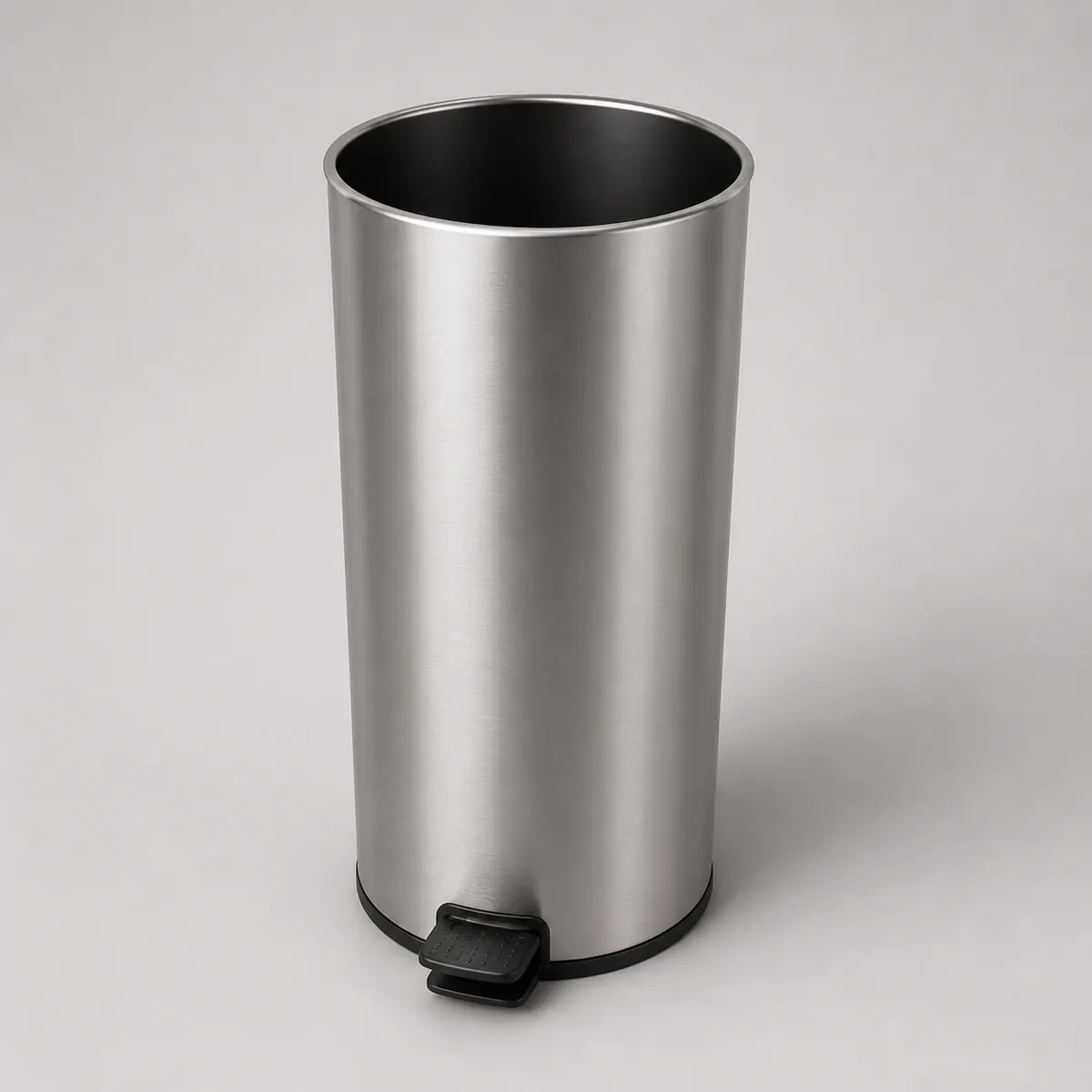 Open-top pedal bin, shown as a photorealistic visual reference